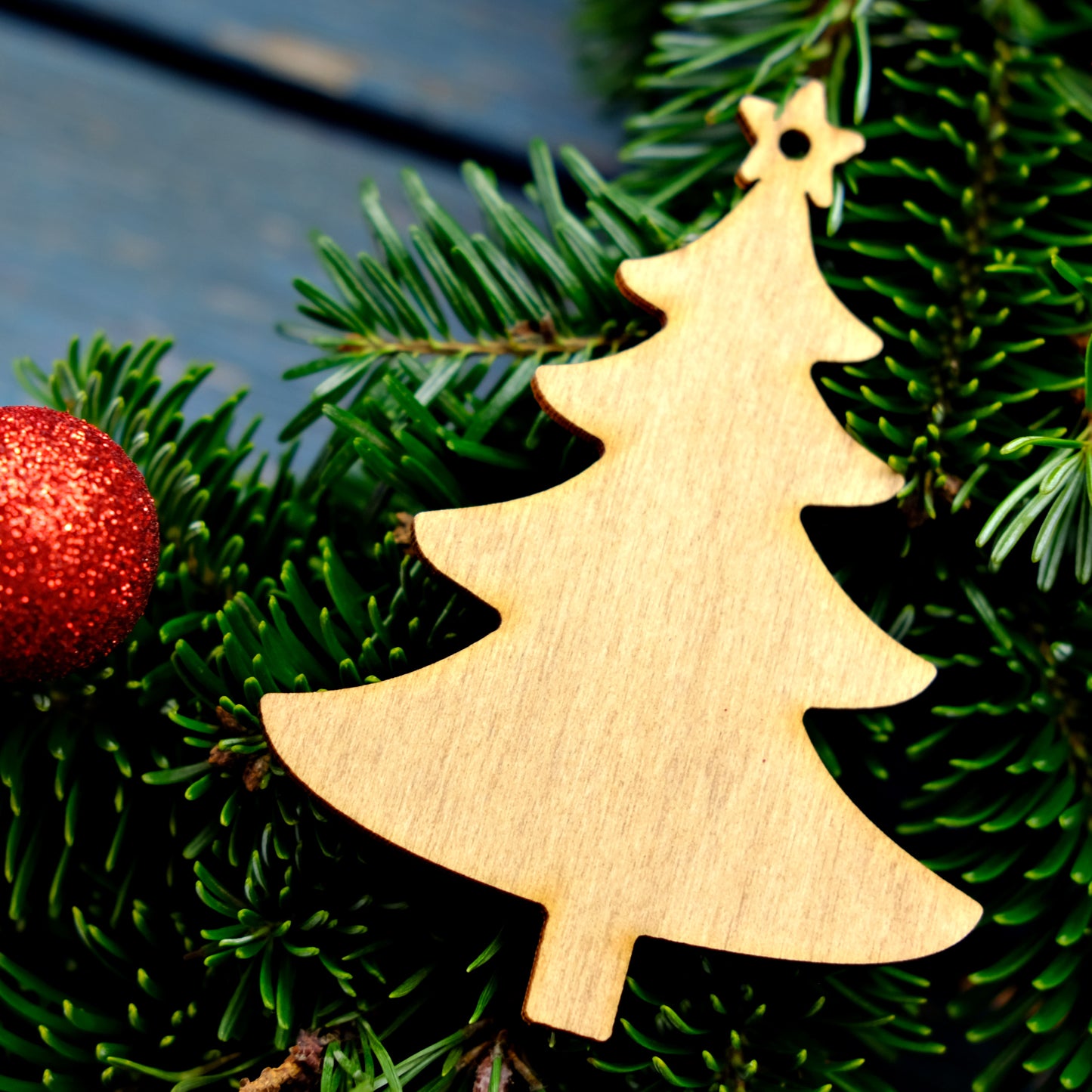 Decorațiuni pentru Crăciun din lemn - Lovelo