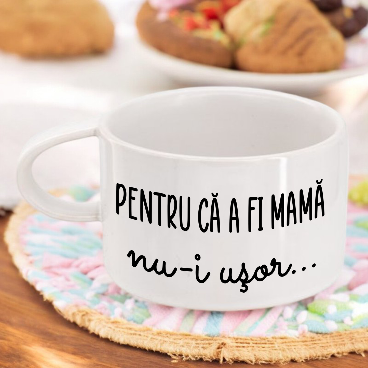 Cană Pentru că a fii mamă nu-i ușor - Lovelo