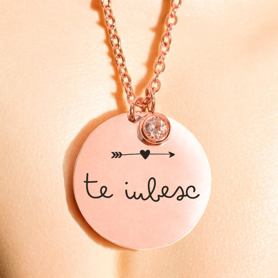 Colier de lux - Pandantiv zirconiu pe lanț - Te iubesc - Lovelo